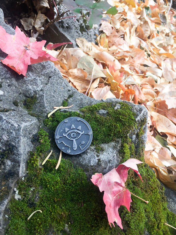 Zelda Sheikah Eye Legend of Zelda Breath of the Wild Necklace - Nintendo/Zelda Gift