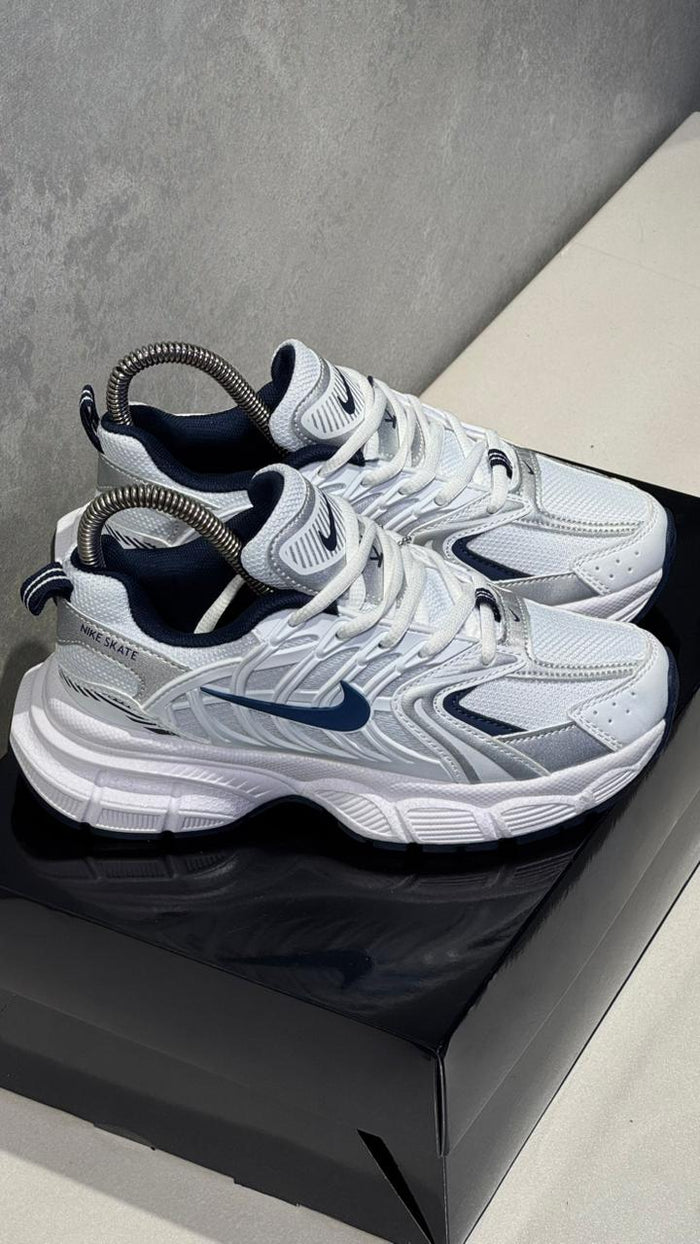 NIKE SKATE BLANCO AZUL PROMO