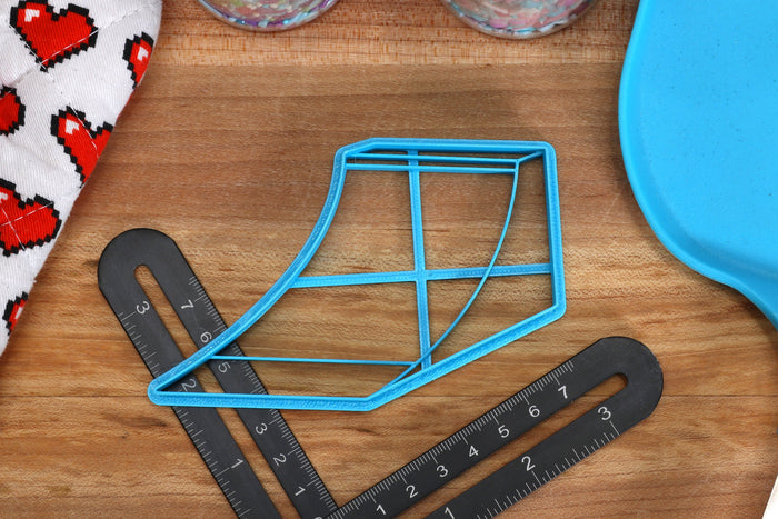 Skateboard Cookie Cutters - Skateboard Outline, Skateboarding Helmet, Kneepads, Ramps, Skull Deck - SkatingCookie Cutter