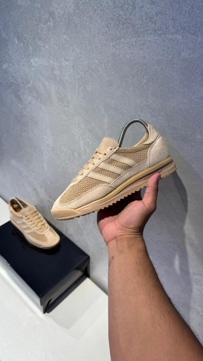 ADIDAS SL BEIGE