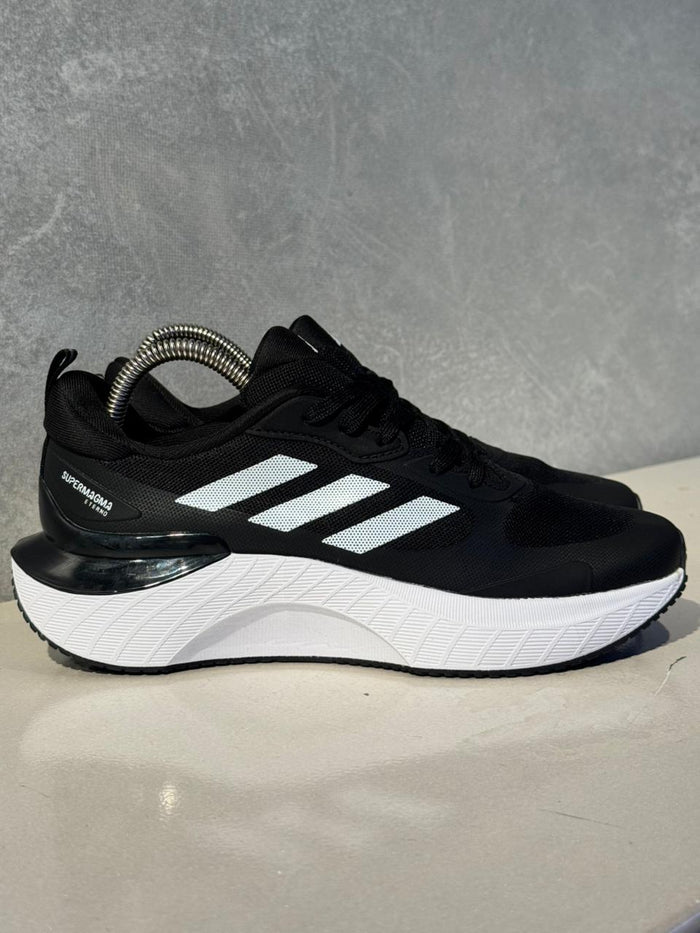 ADIDAS SUPERMAGMA NEGRO BLANCO