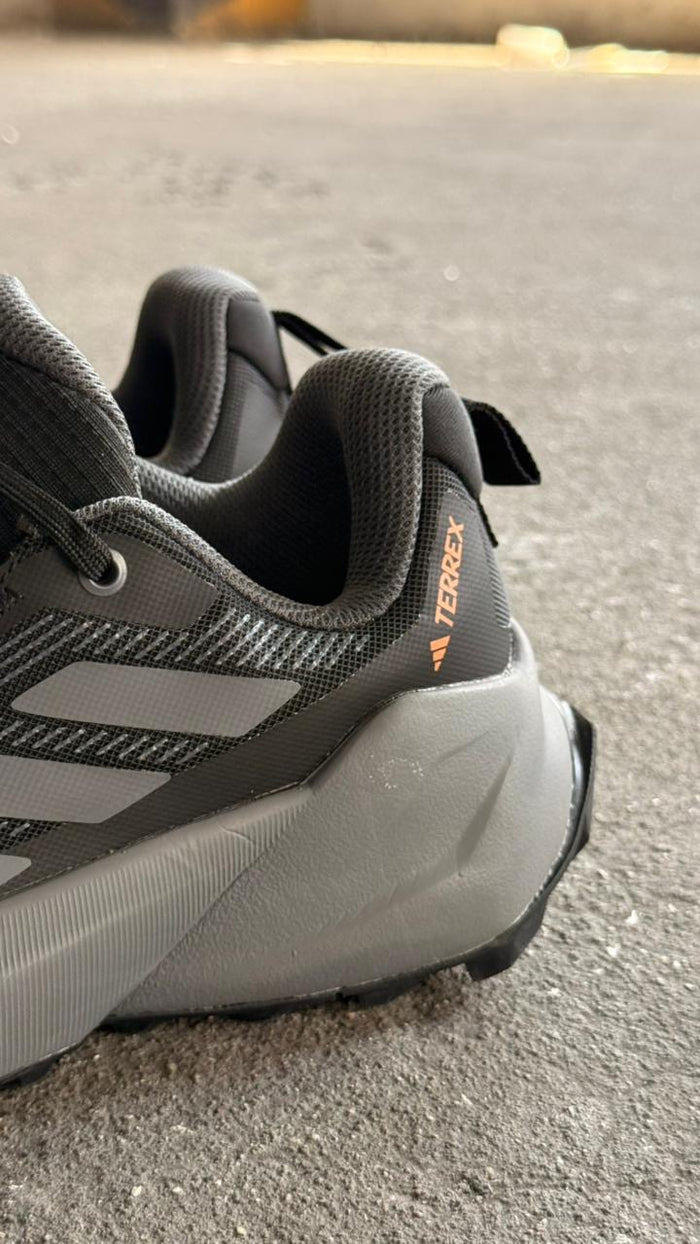 ADIDAS TERREX 2025 NEGRO GRIS