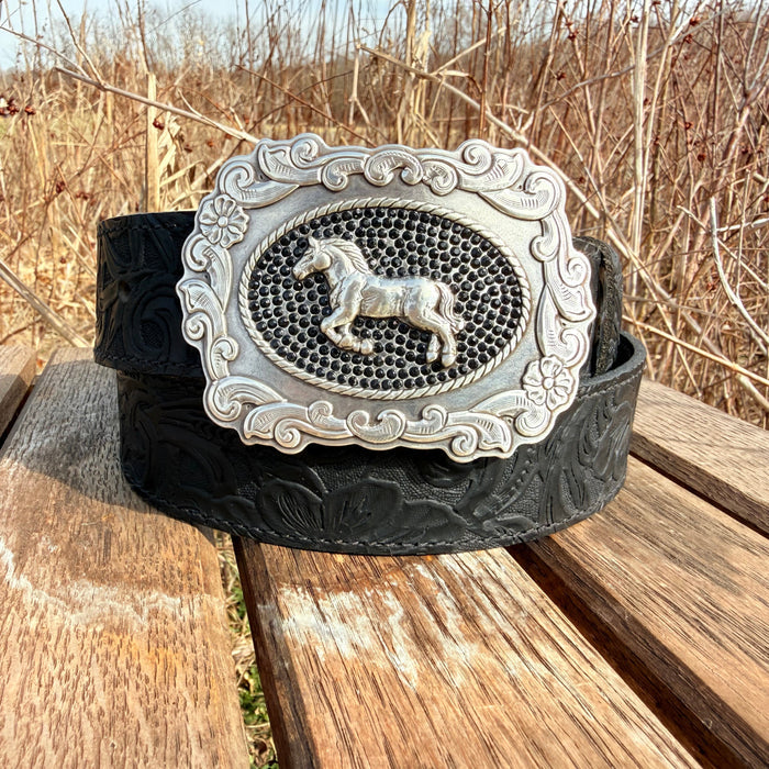 The Stable Belle Women's Leather Belt in Black