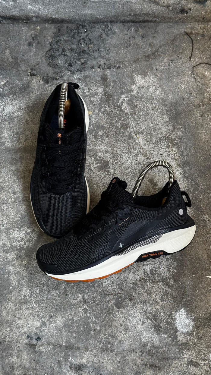 NIKE TRAIL NEGRO BLANCO NARANJA