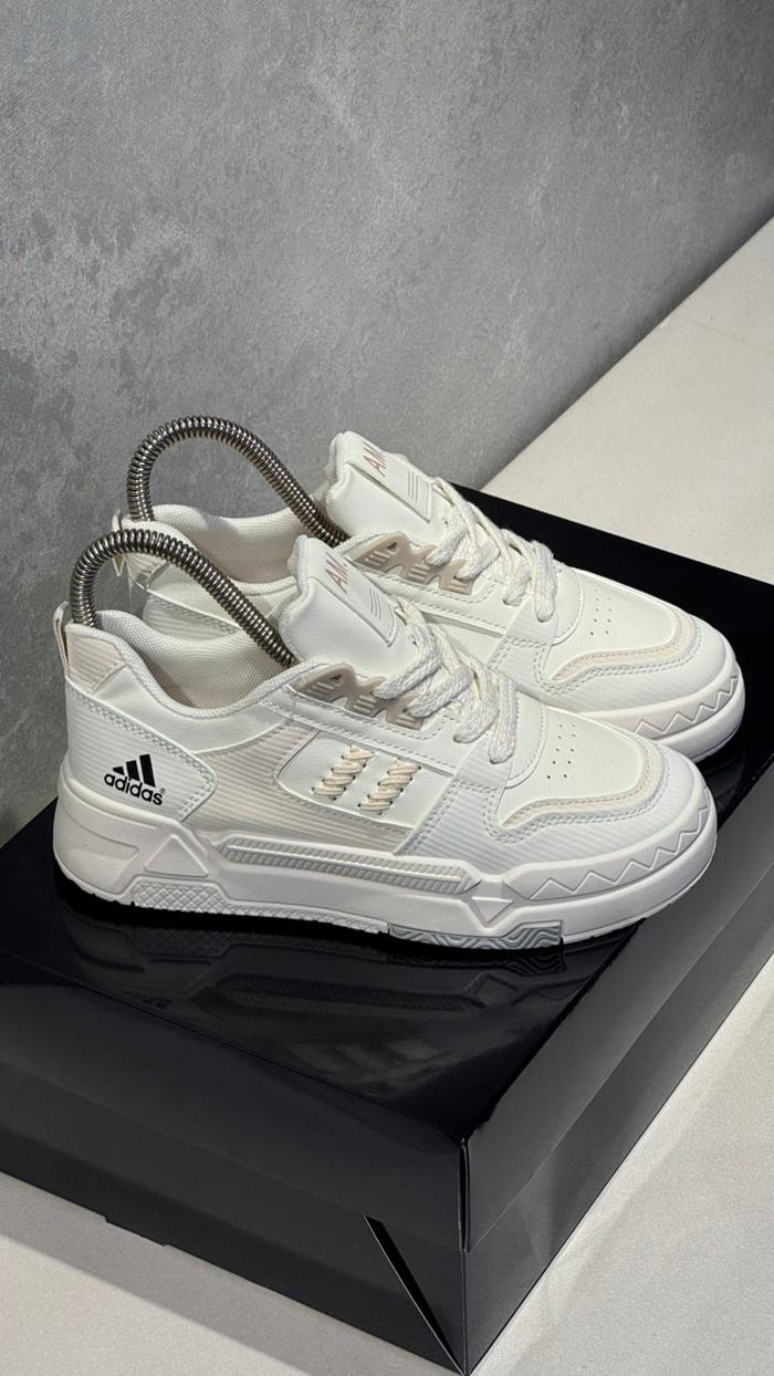 ADIDAS TRENZAS BLANCO BEIGE