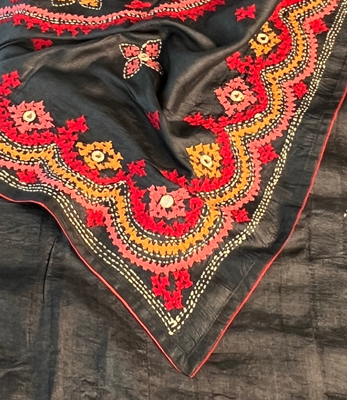 Tushara tussar saree