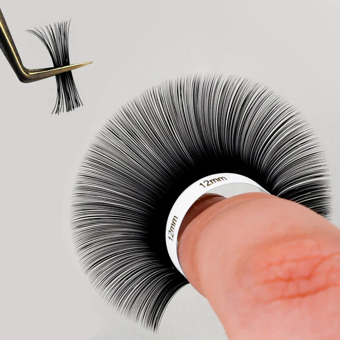 Mega Volume Lashes 0.03mm Ultra Black for Maximum Drama & Private Label| Swaniya Lashes