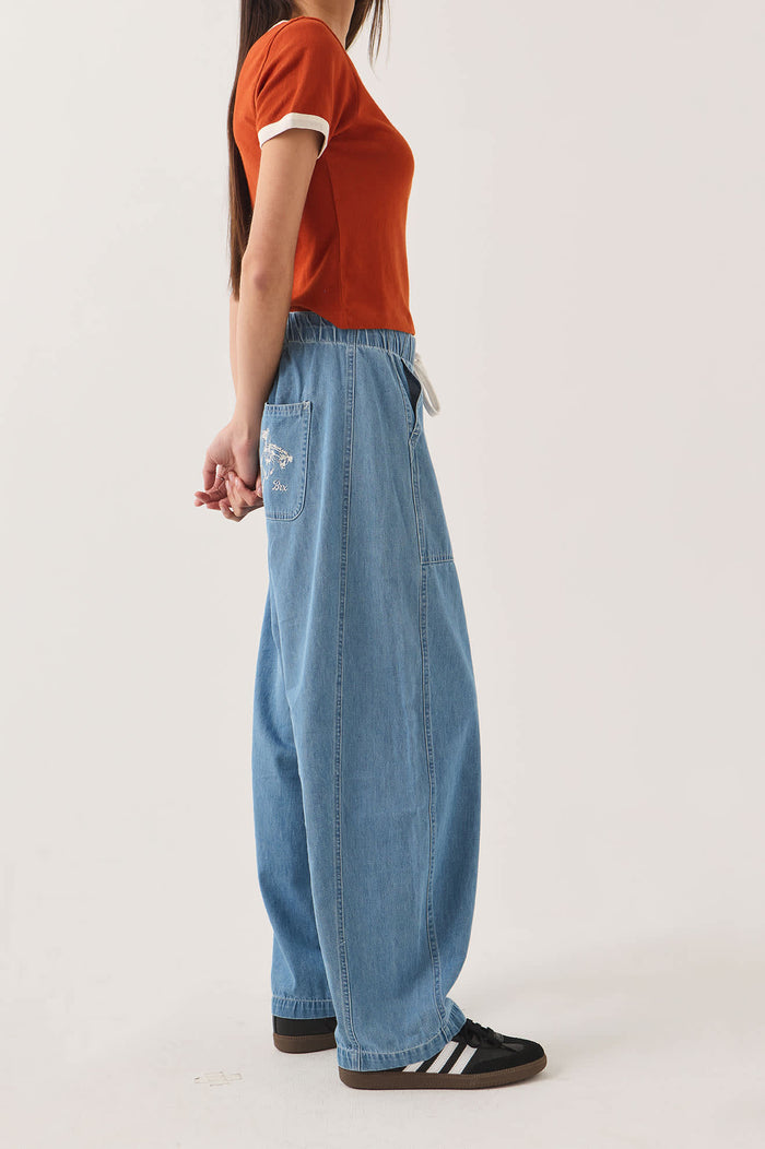 Women's Utility Everyday Barrel Pant in the color Light Stone Wash - Additional Fit image