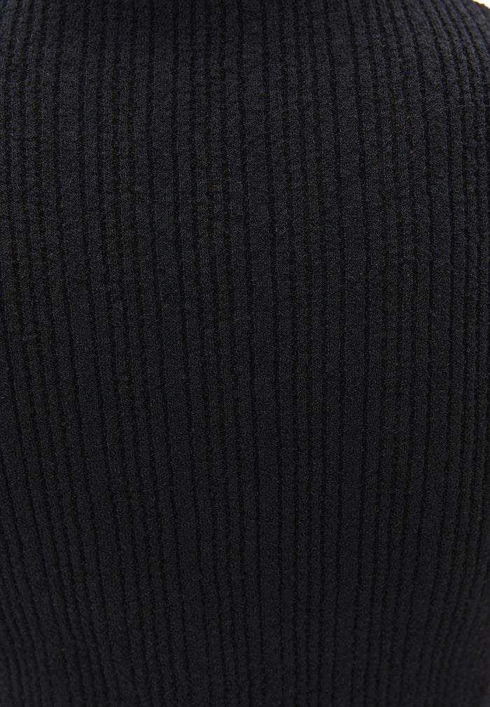 V Neck Boucle Vest - BLACK