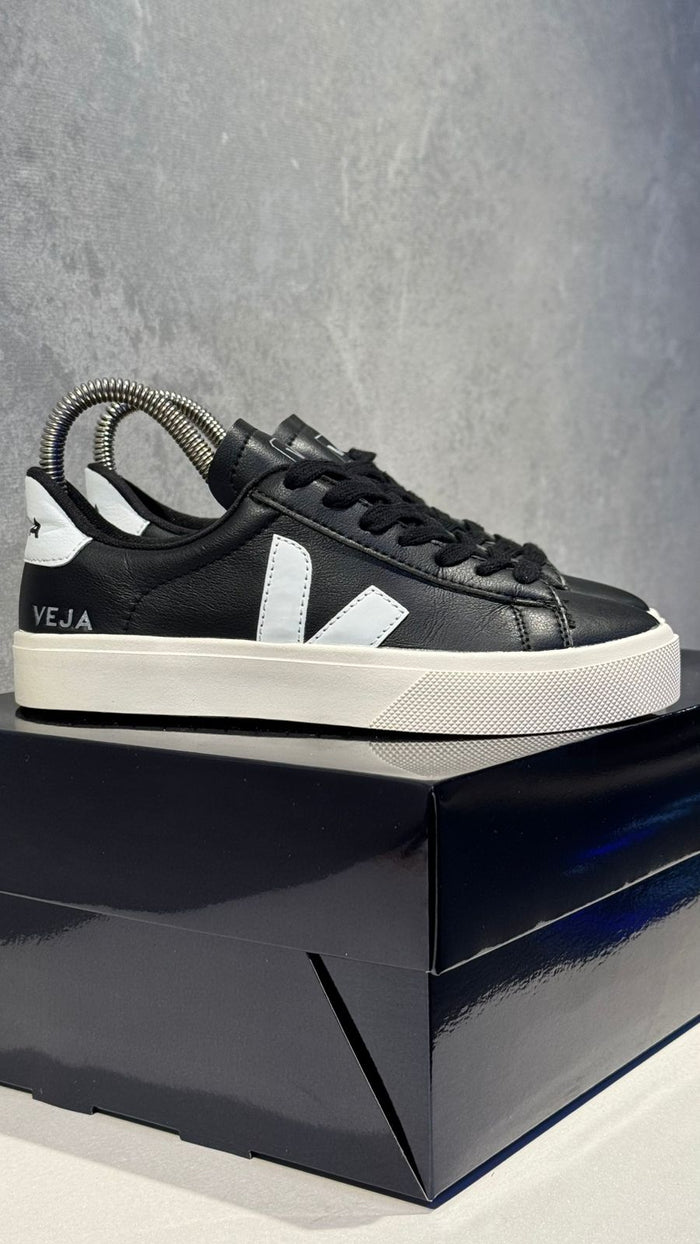 VEJA NEGRO BLANCO PROMO