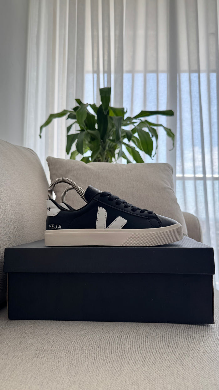 VEJA NEGRO BLANCO PROMO