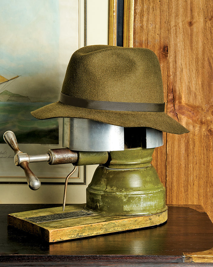 Women's Wool Felt Trilby Hat in Olive Mix
