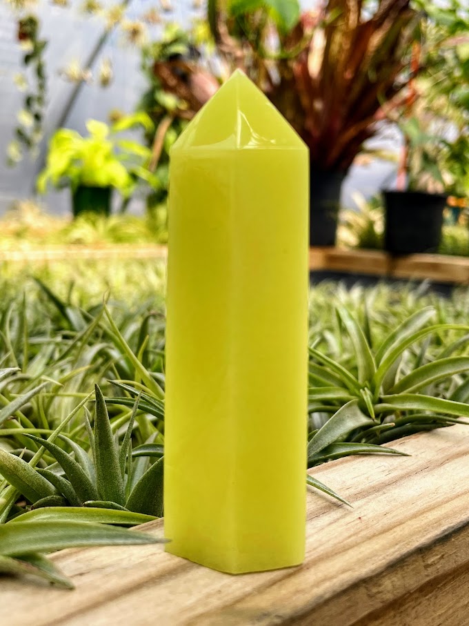Yellow Luminous Crystal Point