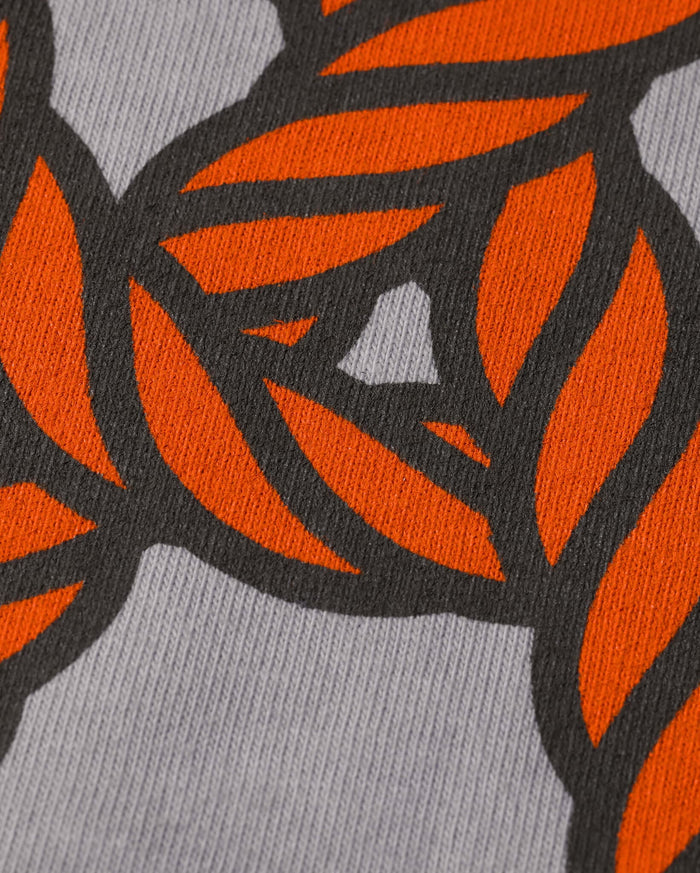 Gray Yours For Life SS Tee - Close-Up of Orange Rope Knot Back Graphic Detail | Benchmade Knife Co.