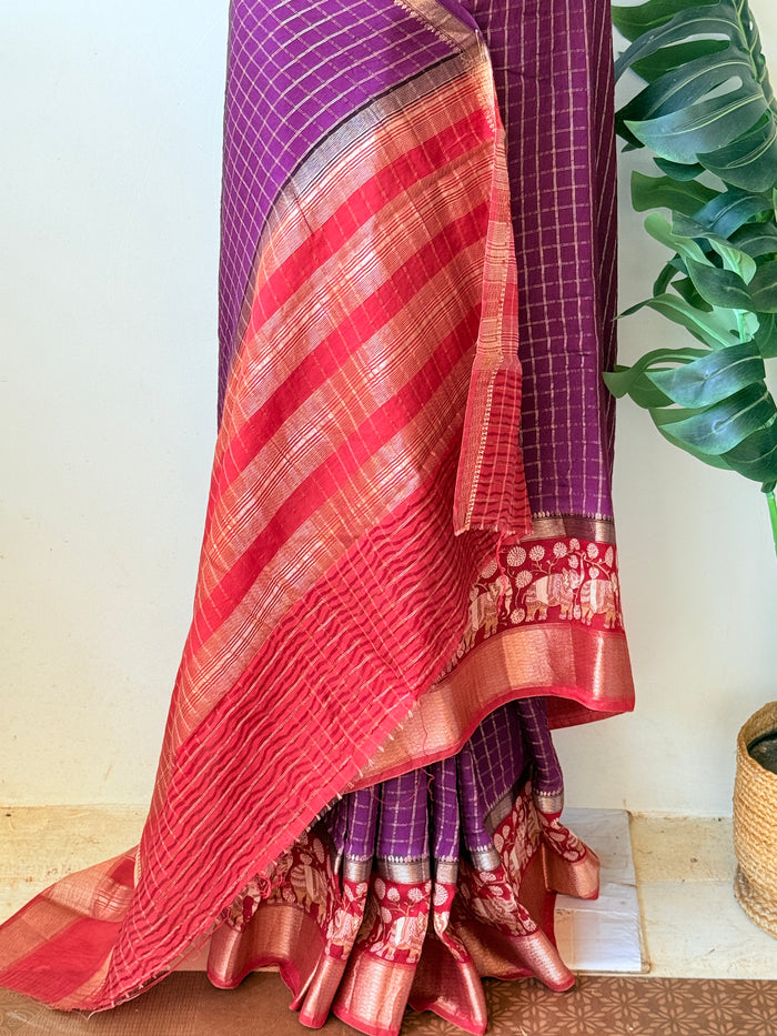 Zari checked crepe silk saree comes with blouse