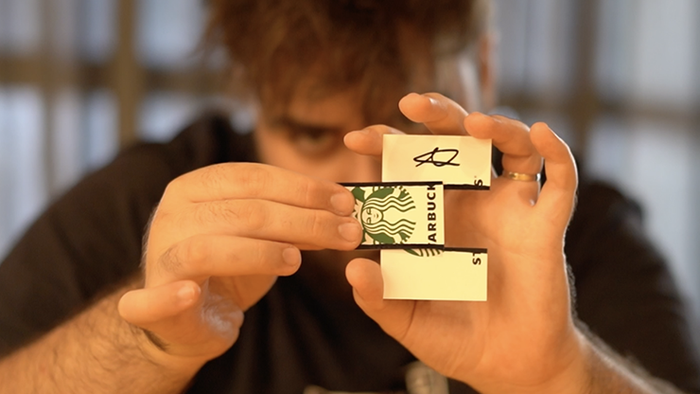 ZIGYZAG (Gimmicks and online Instructions) by Julio Montoro - Impromptu Zig-Zag!