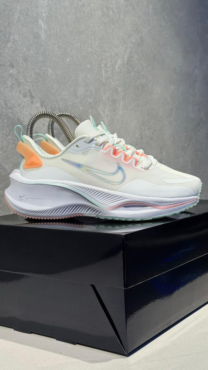 NIKE ZOOM CARITA BLANCO COLOR PROMO